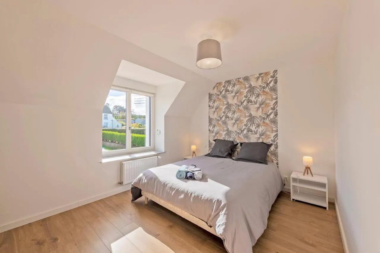 A La Maison De Goulannou Treflez Holiday home